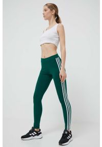 adidas Originals legginsy Adicolor Classics 3-Stripes Leggings damskie kolor zielony z aplikacją IB7385-ZIELONY. Kolor: zielony. Materiał: bawełna, dzianina. Wzór: aplikacja #2