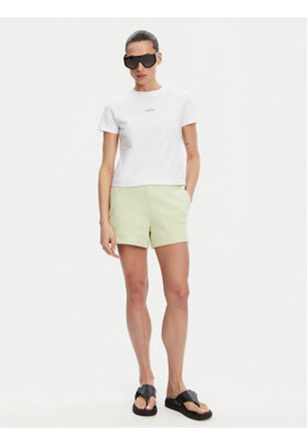 Calvin Klein Jeans Szorty sportowe Placed Institutional J20J225525 Zielony Regular Fit. Kolor: zielony. Materiał: bawełna