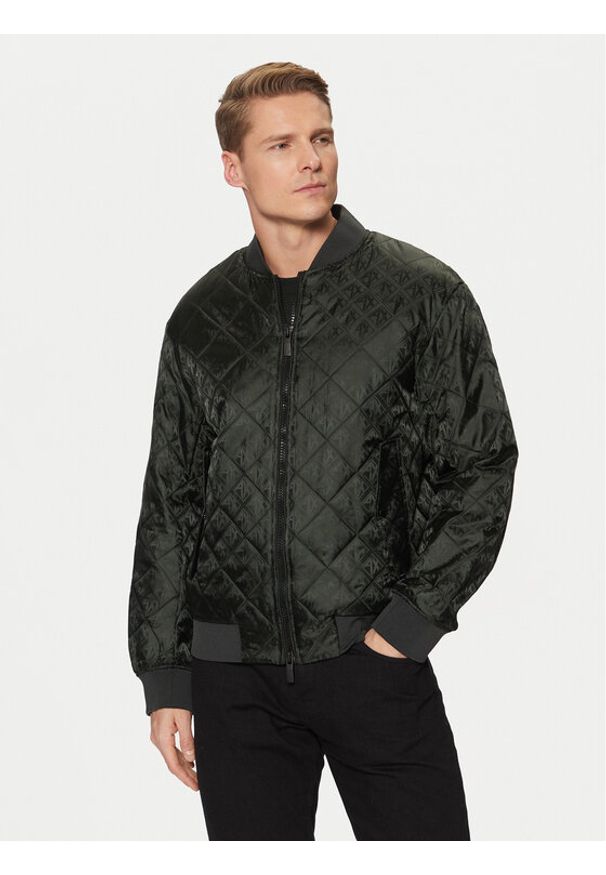 Armani Exchange Kurtka bomber XM000137 AF11895 UB001 Czarny Regular Fit. Kolor: czarny. Materiał: syntetyk