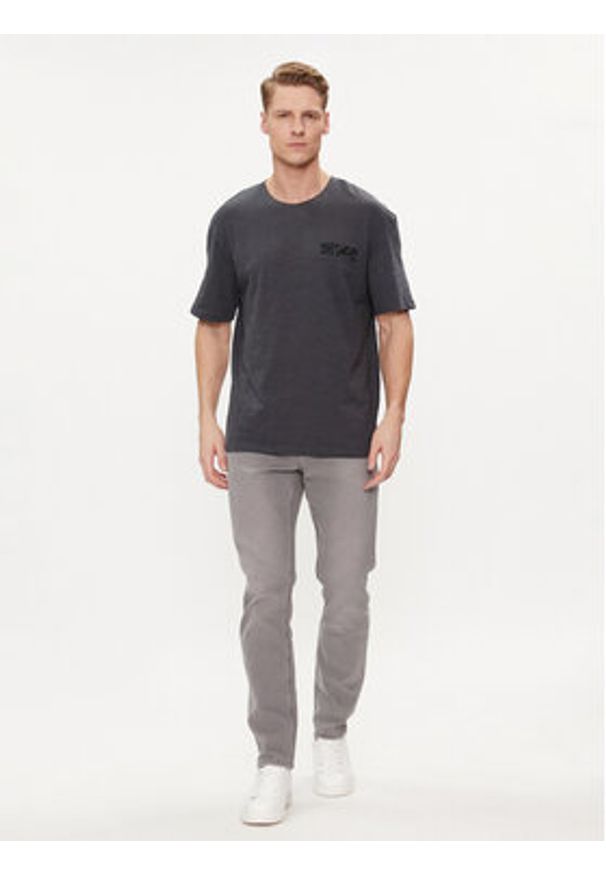 Jack & Jones - Jack&Jones T-Shirt Guru 12249187 Szary Relaxed Fit. Kolor: szary. Materiał: bawełna