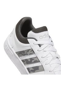 Adidas - Buty adidas Hoops 3.0 ID1115 białe. Okazja: na co dzień. Zapięcie: sznurówki. Kolor: biały. Materiał: syntetyk, skóra. Szerokość cholewki: normalna #4