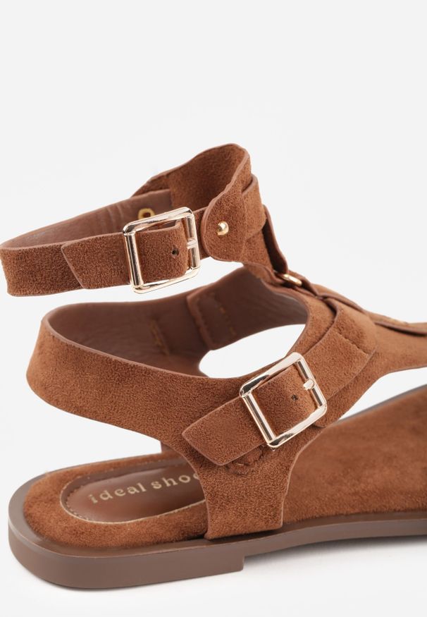 Renee - Brązowe Sandały Japonki z Dwoma Klamrami w Stylu Boho Iaonome. Okazja: na co dzień. Zapięcie: klamry. Kolor: brązowy. Materiał: jeans, len. Styl: boho