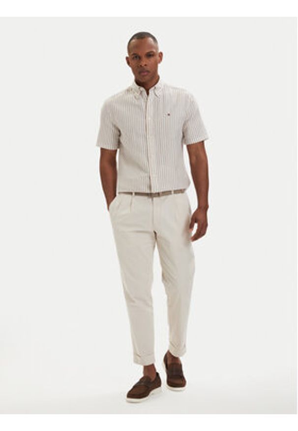 TOMMY HILFIGER - Tommy Hilfiger Koszula MW0MW42449 Beżowy jasny Regular Fit. Kolor: beżowy. Materiał: bawełna