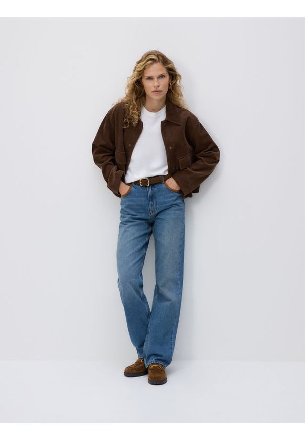 Reserved - Jeansy straight z wysokim stanem - niebieski. Stan: podwyższony. Kolor: niebieski. Materiał: jeans