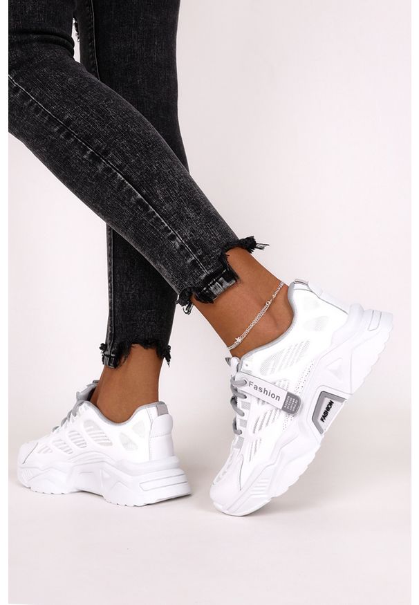 Casu - Białe sneakersy na platformie buty sportowe sznurowane casu 21f1/wgy. Kolor: szary, biały, wielokolorowy. Obcas: na platformie