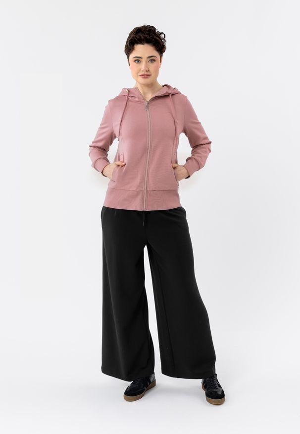 Volcano - Czarne, luźne spodnie dresowe N-MOCK. Kolor: czarny. Materiał: dresówka. Wzór: gładki