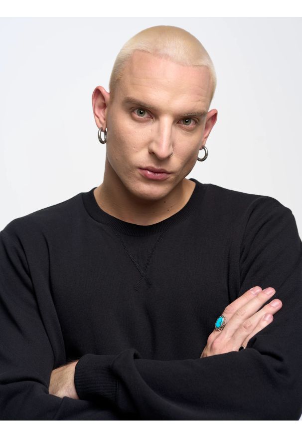 Big-Star - Bluza męska czarna Marltones 906. Okazja: na co dzień. Typ kołnierza: bez kaptura. Kolor: czarny. Materiał: skóra, jeans. Wzór: gładki. Styl: sportowy, klasyczny, casual, elegancki