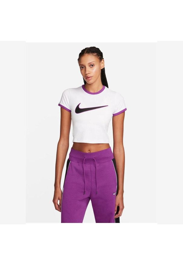 Nike - Koszulka T-shirt Odzież sportowa Krótka biała fioletowa. Kolor: fioletowy. Długość: krótkie. Sport: skateboard