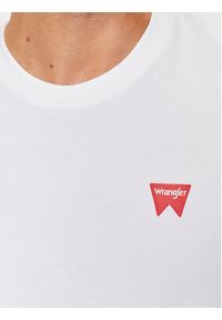 Wrangler Longsleeve Sign Off 112341138 Biały Regular Fit. Kolor: biały. Materiał: bawełna. Długość rękawa: długi rękaw #5