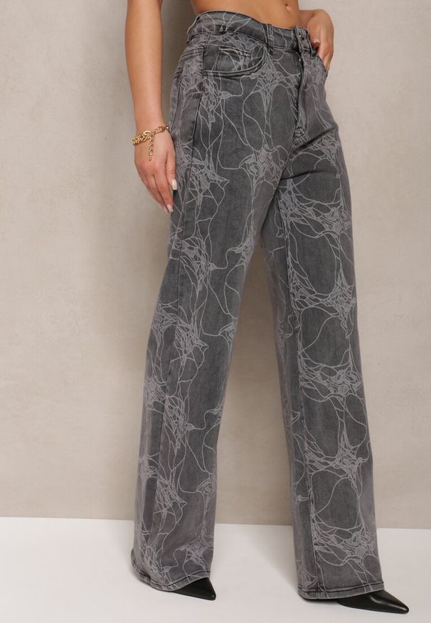 Renee - Ciemnoszare Jeansy z Bawełny High Waist Szerokie w Abstrakcyjny Wzór Orithiia. Okazja: na co dzień. Stan: podwyższony. Kolor: szary. Styl: casual