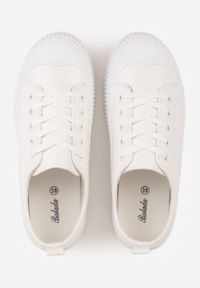 Born2be - Białe Trampki z Imitacji Zamszu z Nieregularną Podeszwą ze Żłobieniami Naranatea. Okazja: na co dzień, na randkę. Kolor: biały. Materiał: zamsz. Szerokość cholewki: normalna. Styl: casual #5