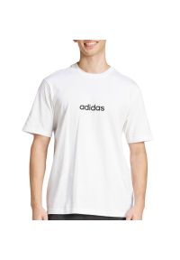 Adidas - Koszulka męska adidas Sportswear Essentials Linear Single JE9000 - biała. Kolor: biały. Materiał: bawełna, dzianina. Długość rękawa: krótki rękaw. Długość: krótkie. Wzór: napisy #1