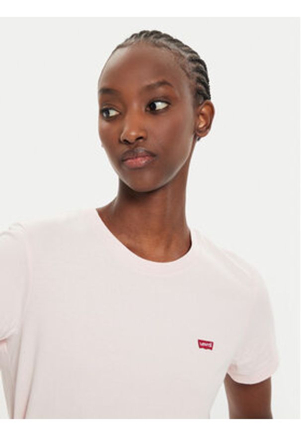 Levi's® T-Shirt Perfect 39185-0323 Różowy Regular Fit. Kolor: różowy. Materiał: bawełna