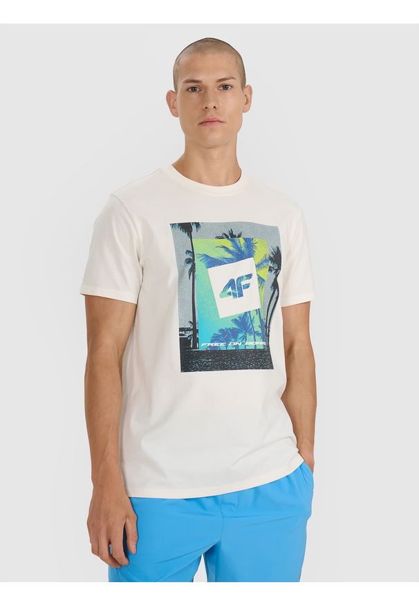 4f - 4F T-shirt regular z nadrukiem męski - beżowy S. Okazja: na co dzień. Kolor: beżowy. Materiał: jersey, materiał, bawełna. Wzór: nadruk. Sezon: lato. Styl: sportowy, klasyczny, casual