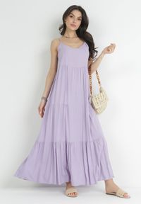 Born2be - Fioletowa Sukienka z Wiskozy na Ramiączkach z Falbanką Graesa. Kolor: fioletowy. Materiał: wiskoza. Długość rękawa: na ramiączkach. Styl: wakacyjny #1