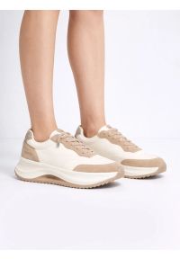 Big-Star - Sneakersy damskie ze skóry naturalnej beżowe RR274A344 800. Nosek buta: okrągły. Zapięcie: sznurówki. Kolor: beżowy. Materiał: skóra #6