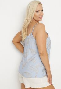 Born2be - Jasnoniebieski Top na Cienkich Ramiączkach z Haftem i Metaliczną Nicią Palinoria. Okazja: na co dzień, na spacer. Kolor: niebieski. Materiał: jeans. Długość rękawa: na ramiączkach. Wzór: haft. Styl: klasyczny, elegancki, casual