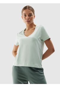 4f - T-shirt regular gładki damski. Kolor: turkusowy. Materiał: elastan, bawełna, dzianina. Wzór: gładki