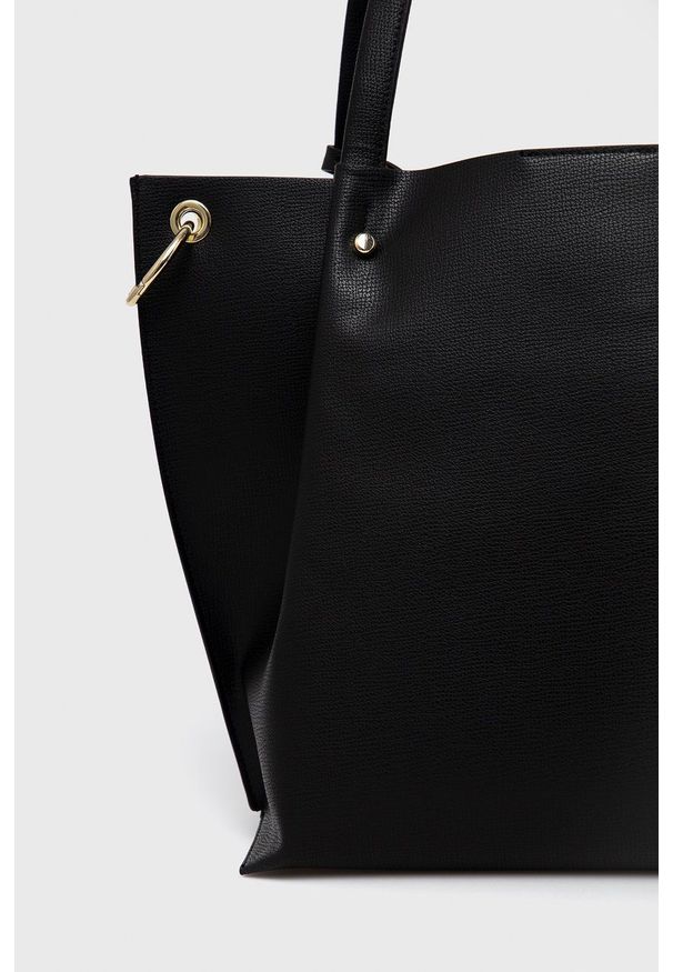Armani Exchange Torebka kolor czarny. Kolor: czarny. Rodzaj torebki: na ramię