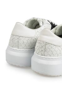 Baldinini Sneakersy | DE0412T10NA | Kobieta | Biały. Kolor: biały. Materiał: skóra. Wzór: aplikacja
