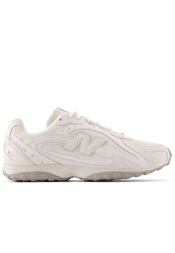 Buty unisex New Balance U204LMMC - beżowe. Kolor: beżowy. Materiał: materiał, syntetyk, guma. Szerokość cholewki: normalna