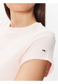 Tommy Jeans T-Shirt Baby Mirror DW0DW16289 Różowy Regular Fit. Kolor: różowy. Materiał: bawełna