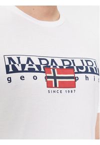 Napapijri T-Shirt S-Aylmer NP0A4HTO Biały Regular Fit. Kolor: biały. Materiał: bawełna #5