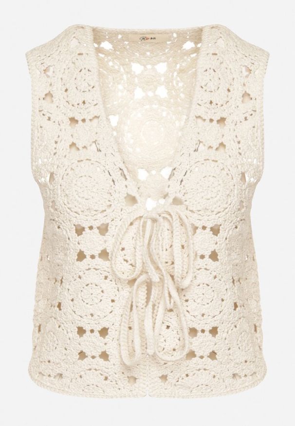 Born2be - Beżowa Bawełniana Bluzka z Ażurowej Tkaniny z Wiązaniem Banenia. Okazja: na co dzień. Typ kołnierza: dekolt w kształcie V. Kolor: beżowy. Materiał: bawełna, tkanina. Długość rękawa: bez rękawów. Wzór: ażurowy. Styl: elegancki, casual