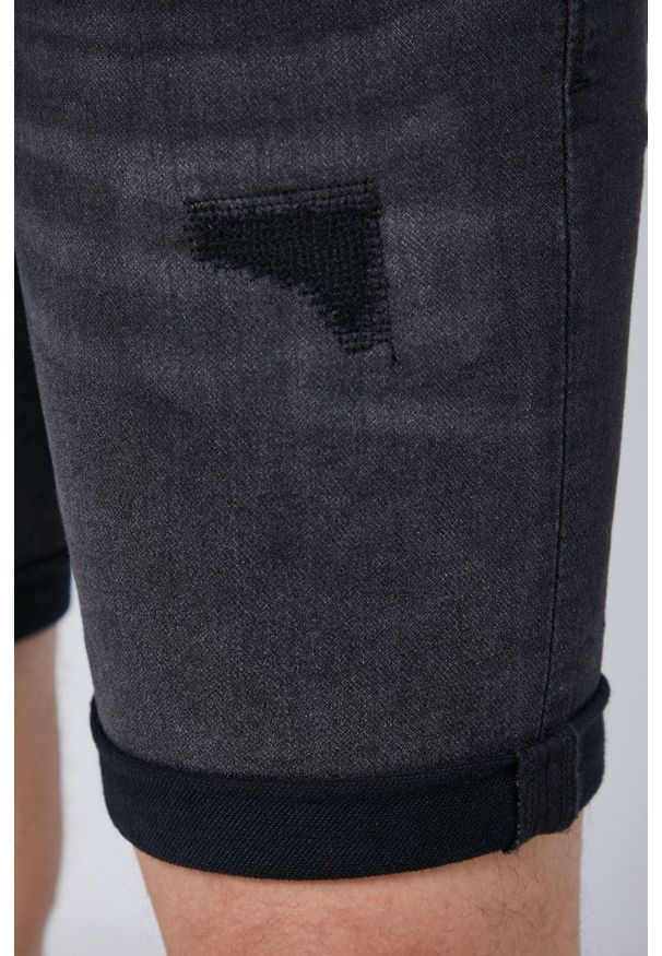 medicine - Medicine - Szorty jeansowe Summer Heat. Kolor: czarny. Materiał: jeans
