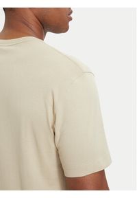 GANT - Gant T-Shirt Shield 2003184 Beżowy Regular Fit. Kolor: beżowy. Materiał: bawełna #5