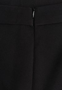 Renee - Czarna Ołówkowa Spódnica VICES w Stylu Basic Fretima. Okazja: na co dzień. Kolor: czarny. Materiał: dzianina. Styl: casual, elegancki #4