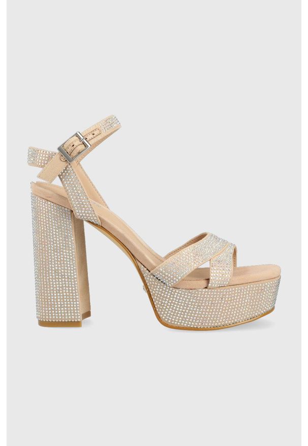 Guess sandały ZELINE kolor beżowy FL6ZLE ESU03. Zapięcie: klamry. Kolor: beżowy. Materiał: skóra. Obcas: na obcasie. Wysokość obcasa: średni