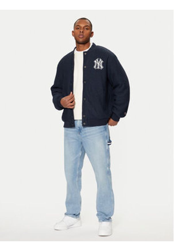 Champion Kurtka bomber 220358 Granatowy Regular Fit. Kolor: niebieski. Materiał: wiskoza, wełna
