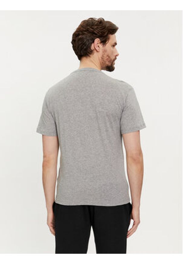 EA7 Emporio Armani T-Shirt 3DPT81 PJM9Z 3905 Szary Regular Fit. Kolor: szary. Materiał: bawełna