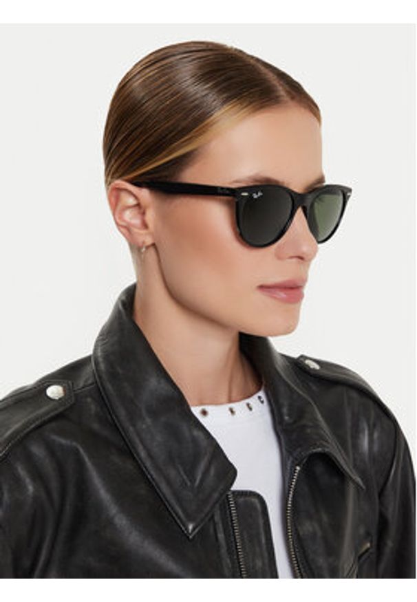 Ray-Ban Okulary przeciwsłoneczne Wayfarer II Classic 0RB2185 901/31 Czarny. Kolor: czarny