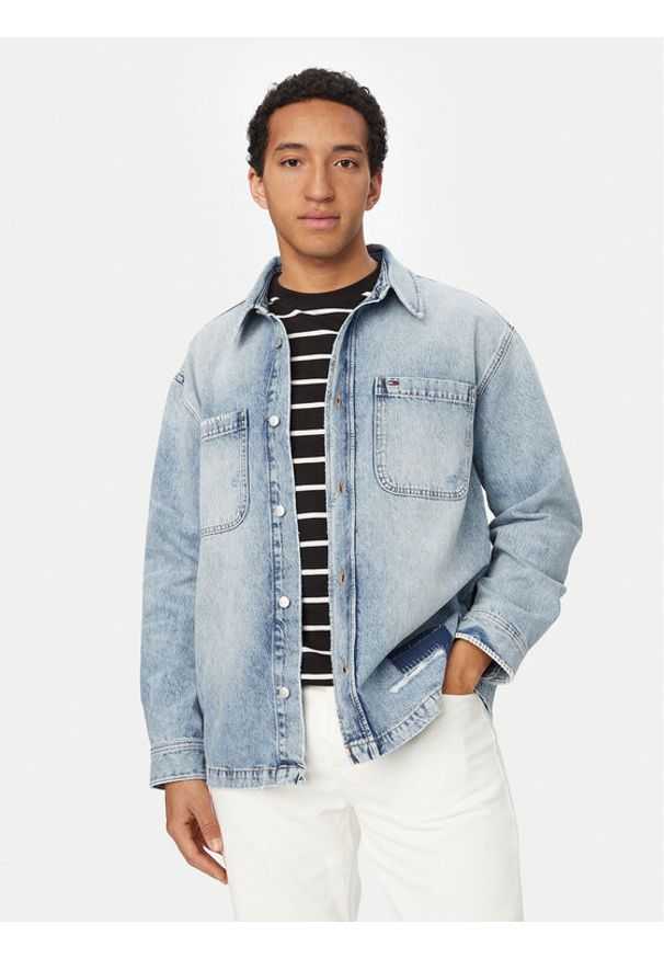 Tommy Jeans Koszula jeansowa DM0DM23269 Niebieski Relaxed Fit. Kolor: niebieski. Materiał: bawełna