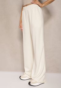 Renee - Jasnobeżowe Spodnie o Szerokim Kroju High Waist z Gumką w Pasie Belobira. Okazja: na co dzień. Stan: podwyższony. Kolor: beżowy. Długość: długie. Styl: casual, elegancki, wizytowy #4