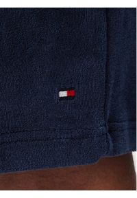 TOMMY HILFIGER - Tommy Hilfiger Szorty sportowe MW0MW42880 Granatowy Regular Fit. Kolor: niebieski. Materiał: bawełna. Styl: sportowy #3