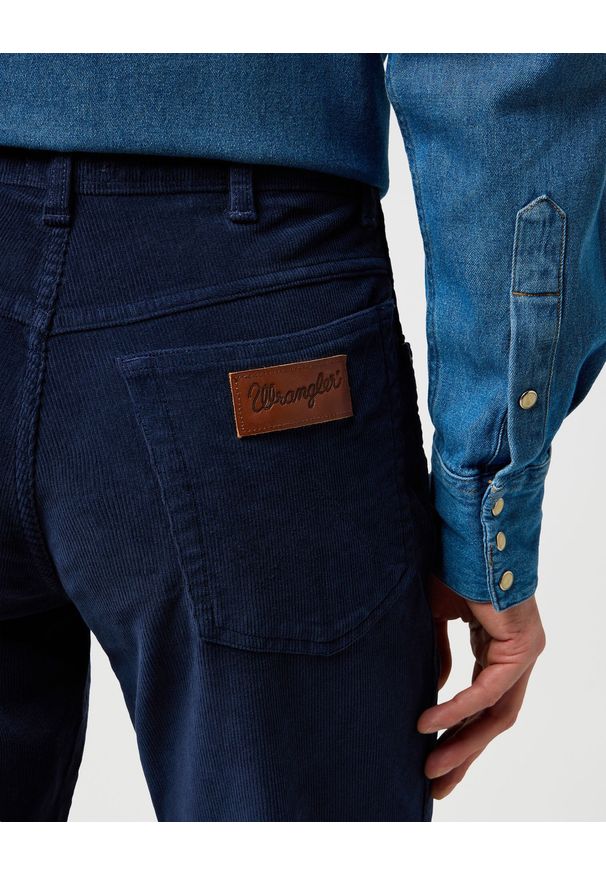 Wrangler - MESKIE SPODNIE WRANGLER TEXAS SLIM MOOD INDIGO 112370862