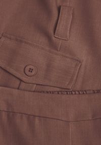 Renee - Brązowy Garniturowy Komplet z Bawełną Spodnie Wide Leg i Kamizelka Utility Aloane. Kolor: brązowy. Materiał: bawełna #7