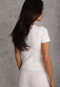 Renee - Biały Krótki T-shirt Basic z Okrągłym Dekoltem Gresalor. Okazja: na co dzień. Kolor: biały. Materiał: jeans, zamsz. Długość: krótkie. Styl: klasyczny, casual #8