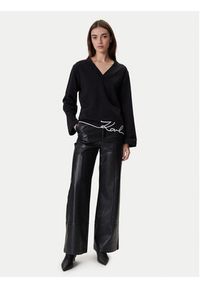Karl Lagerfeld - KARL LAGERFELD Bluza A4W20040 Czarny Regular Fit. Typ kołnierza: dekolt w karo. Kolor: czarny. Materiał: bawełna #3