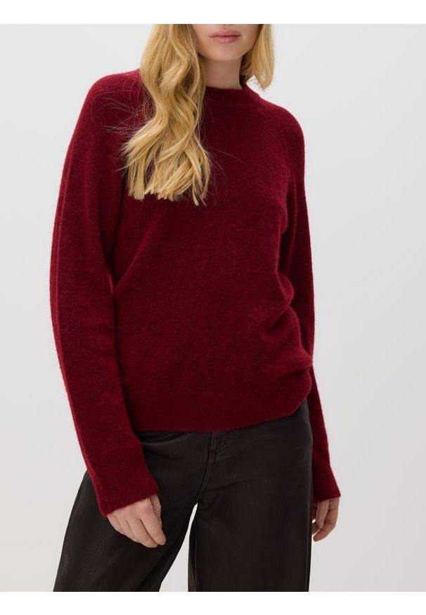 Reserved - Sweter z wełną - burgundowy. Kolor: czerwony. Materiał: wełna