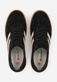 Born2be - Czarne Zamszowe Sneakersy w Stylu Kultowych Tenisówek ze Skórzaną Wkładką Berosele. Okazja: na co dzień. Kolor: czarny. Materiał: zamsz, skóra #7