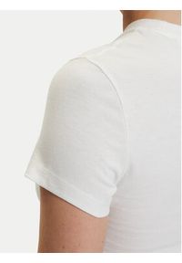 Tommy Jeans T-Shirt DW0DW22781 Écru Regular Fit. Kolor: kremowy. Materiał: bawełna #5