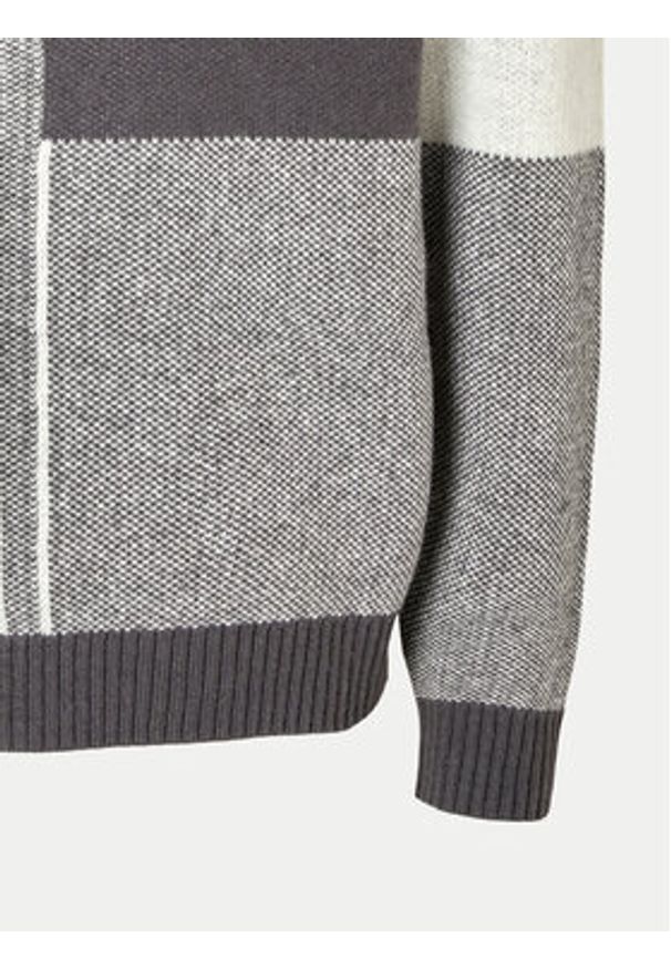 Selected Homme Sweter 16094557 Szary Relaxed Fit. Kolor: szary. Materiał: syntetyk