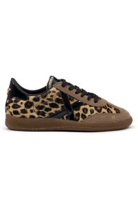 Munich - Buty MUNICH BARRU 190 Nadruk zwierzęcy. Kolor: beżowy. Materiał: tkanina, skóra. Wzór: motyw zwierzęcy, nadruk