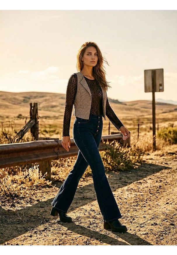 Sinsay - Spodnie jeansowe flare - niebieski. Kolor: niebieski