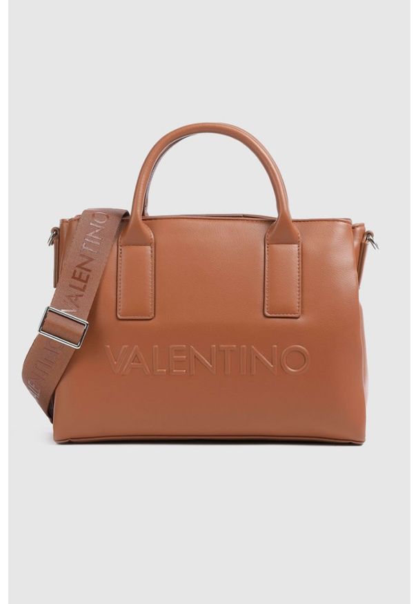 Valentino by Mario Valentino - VALENTINO Brązowa torba z tłoczonym logo holiday re shopping. Kolor: brązowy. Materiał: z tłoczeniem