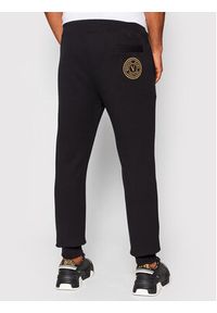 Versace Jeans Couture Spodnie dresowe Vemblem Embro 72GAAT04 Czarny Regular Fit. Kolor: czarny. Materiał: bawełna, dresówka #5
